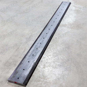BLADE 2 BEVELS ESTRONG 400 2450X203X19 (18 HOLES+COUNTERSINK)